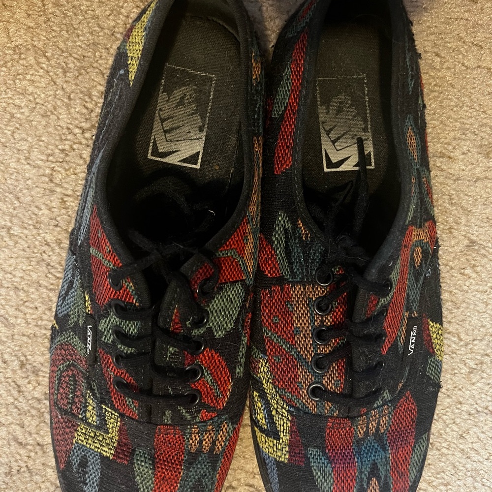 Nike Colorful Patterned Sneakers